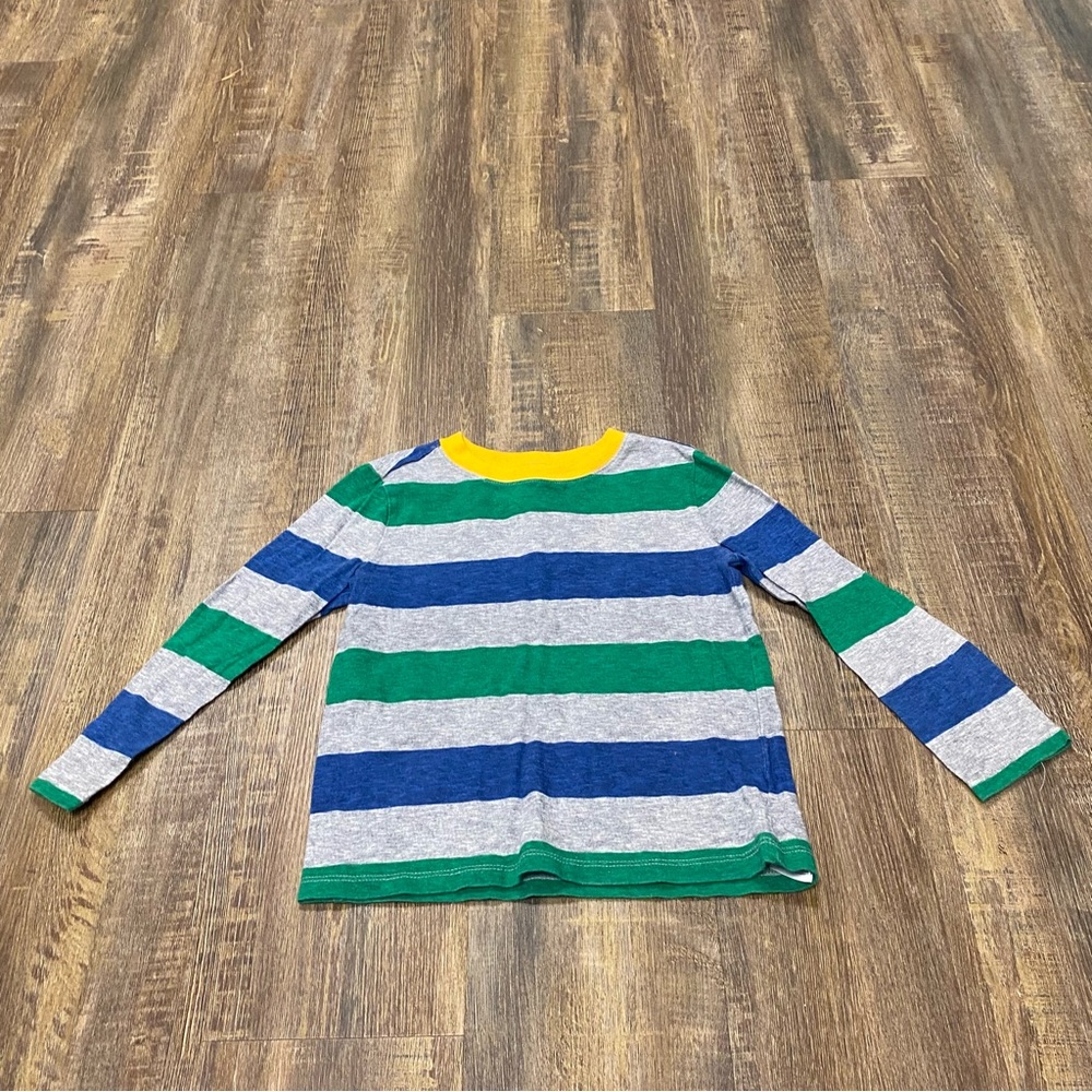 Old Navy Kids Graphic and Striped T-Shirts Set
Of 3 Long And Short Sleeve 5T - Picture 4 of 7